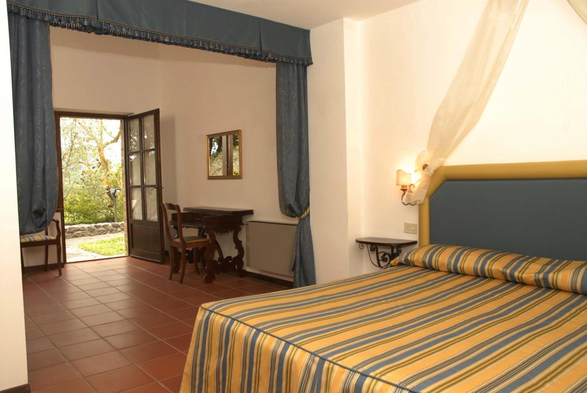 Relais Borgo Di Toiano Guest House Sovicille Luaran gambar