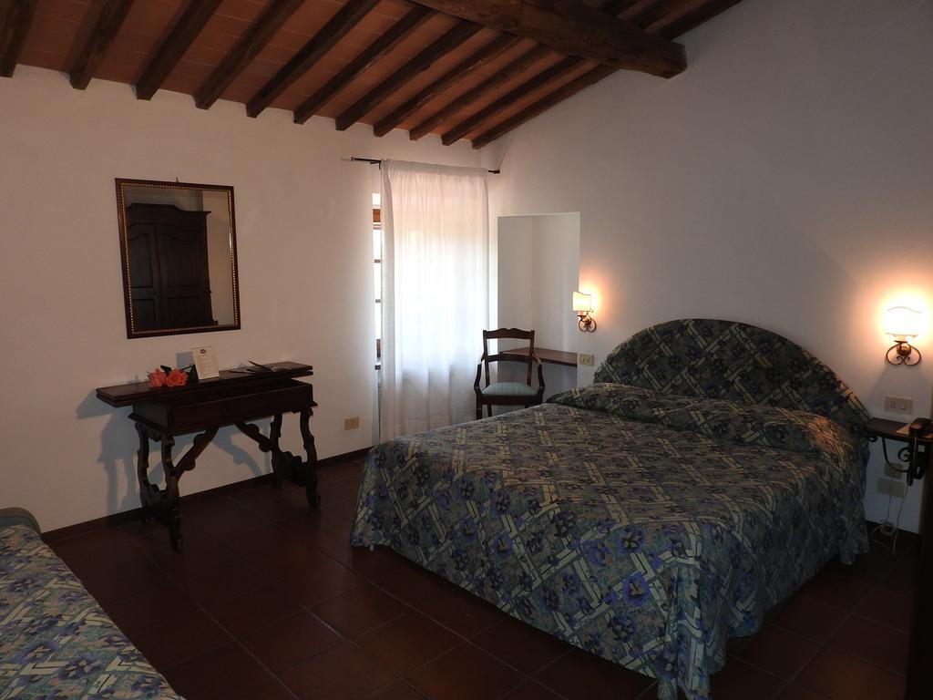 Relais Borgo Di Toiano Guest House Sovicille Luaran gambar