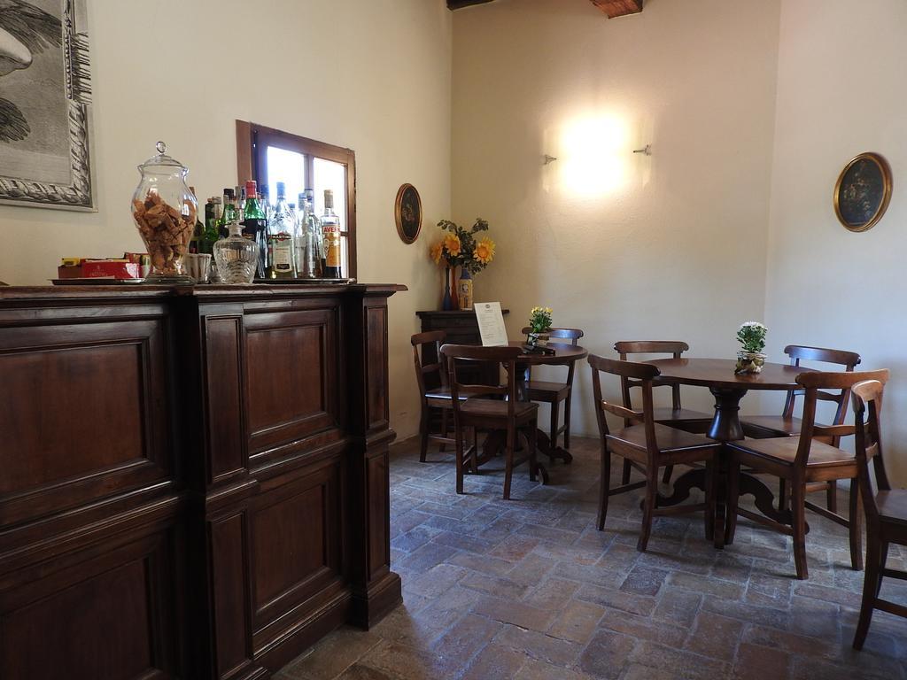 Relais Borgo Di Toiano Guest House Sovicille Luaran gambar