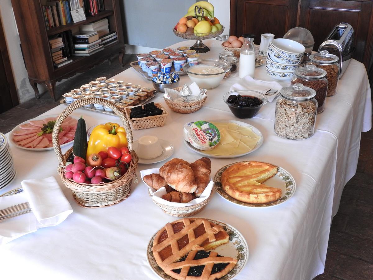 Relais Borgo Di Toiano Guest House Sovicille Luaran gambar